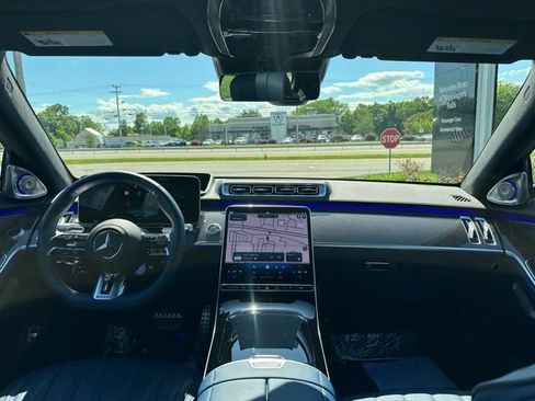 Certified 2025 Mercedes-Benz S 63 AMG S image 36