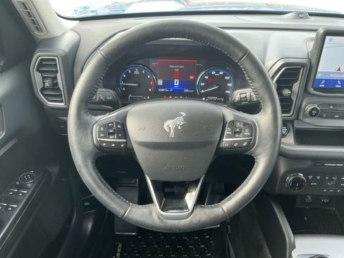 Used 2022 Ford Bronco Sport Outer Banks w/ Tech Package image 12