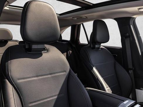 New 2026 Mercedes-Benz GLC 300 4MATIC image 28