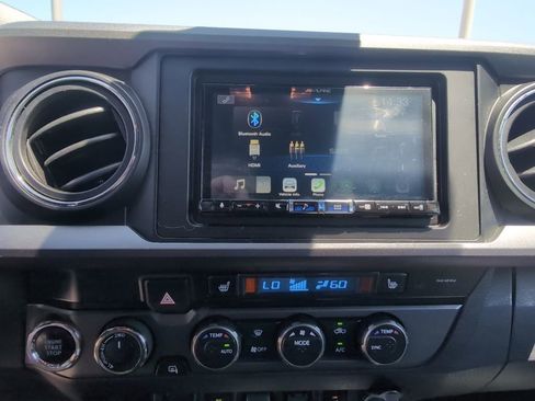 Used 2019 Toyota Tacoma TRD Pro AWD/4WD image 25