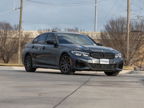 Used 2021 BMW M340i w/ Driving Assistance Package image 2