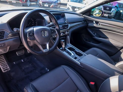 Used 2022 Honda Accord Sport image 8