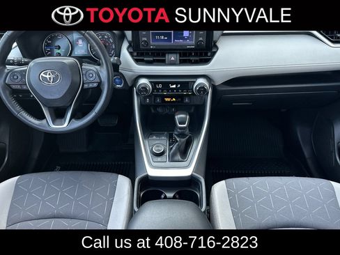 Used 2021 Toyota RAV4 XLE w/ Convenience Package AWD/4WD image 5