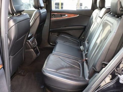 Used 2020 Lincoln Nautilus Reserve w/ Equipment Group 201A image 42