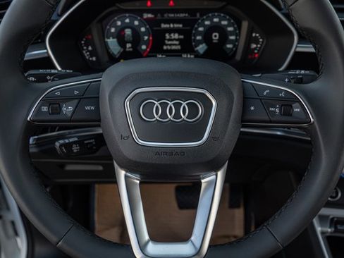 Used 2025 Audi Q3 2.0T Premium Plus w/ Premium Plus Package image 10
