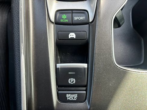 Used 2018 Honda Accord Hybrid image 35