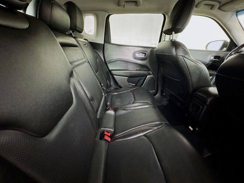 Used 2018 Jeep Compass Limited image 26