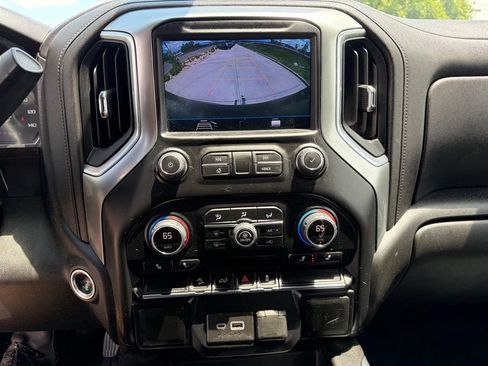 Used 2021 Chevrolet Silverado 1500 LT Trail Boss w/ Bed Protection Package AWD/4WD image 35