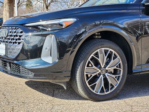 Used 2025 Audi Q5 2.0T Premium w/ Premium Plus image 7