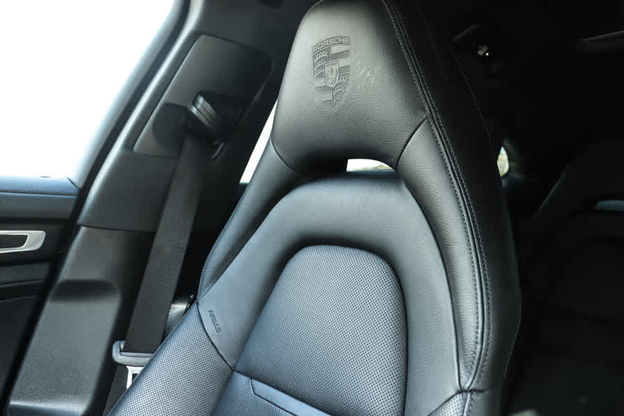 Used 2023 Porsche Panamera RWD image 26
