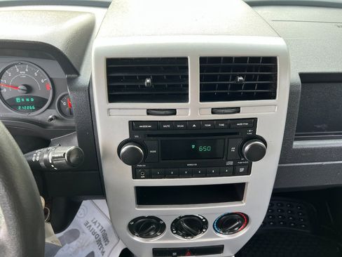 Used 2008 Jeep Patriot Sport image 27