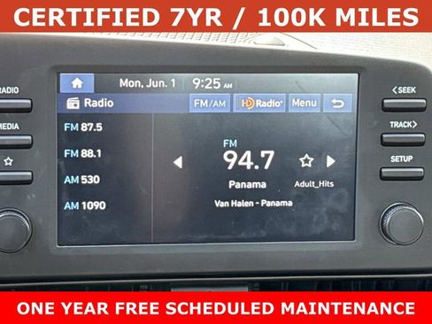 Used 2025 Hyundai Elantra Sport FWD image 19