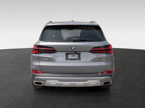 Used 2026 BMW X5 xDrive40i AWD/4WD image 8
