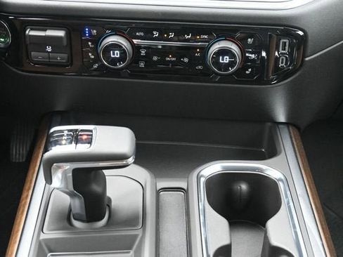 New 2026 Chevrolet Silverado 1500 High Country AWD/4WD image 24