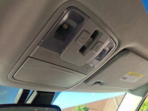 Used 2024 Kia Soul EX FWD image 38