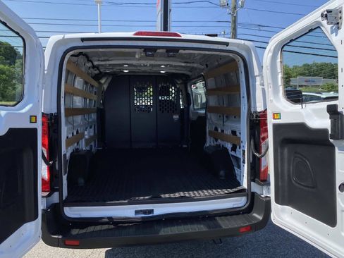 Used 2025 Ford Transit 250 Low Roof w/ Exterior Upgrade Package RWD image 5