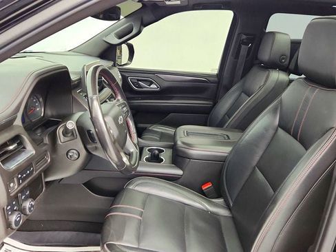 Used 2021 Chevrolet Suburban RST w/ Luxury Package image 21