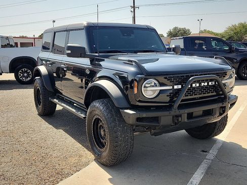 Used 2023 Ford Bronco Wildtrak AWD/4WD image 5