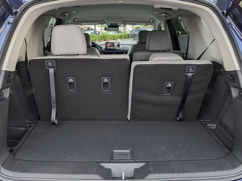 New 2025 Honda Pilot EX-L image 47