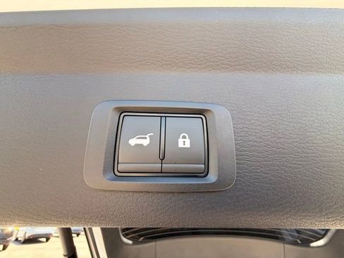 New 2026 Nissan Rogue SL AWD/4WD image 18