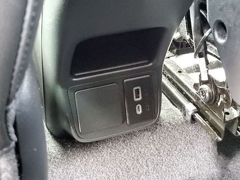 Certified 2024 Buick Encore GX Sport Touring w/ Comfort Package FWD image 32