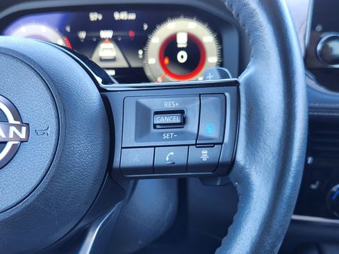 Used 2023 Nissan Rogue Platinum w/ Platinum Premium Package image 21