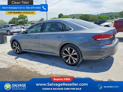 Used 2021 Volkswagen Passat 2.0T SE FWD image 3