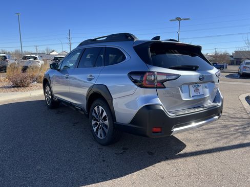 Used 2025 Subaru Outback Limited w/ Tech Package 3 image 12