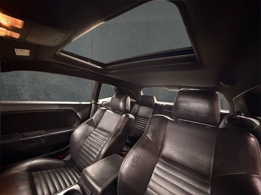 Used 2009 Dodge Challenger R/T RWD image 24