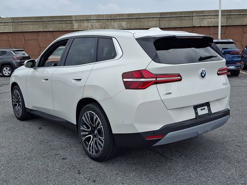 New 2026 BMW X3 xDrive30i w/ Premium Package AWD/4WD image 3