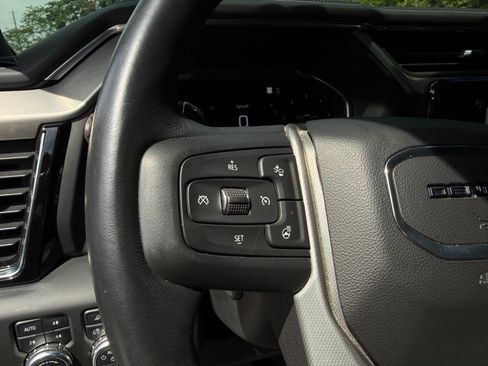 Used 2022 GMC Sierra 1500 Denali w/ Denali Reserve Package AWD/4WD image 11
