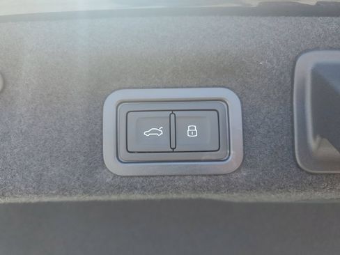 New 2026 Audi A6 Premium Plus AWD/4WD image 10