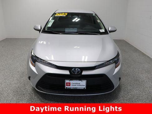 Certified 2023 Toyota Corolla LE image 3