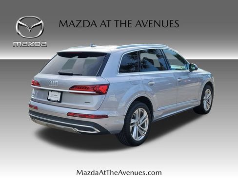 Used 2021 Audi Q7 2.0T Premium Plus AWD/4WD image 4