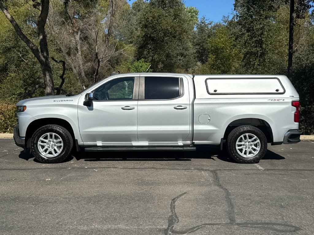 Used 2020 Chevrolet Silverado 1500 LT w/ Convenience Package AWD/4WD image 8