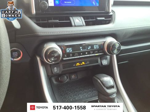 Used 2024 Toyota RAV4 XLE FWD image 21