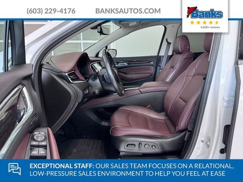 Certified 2021 Buick Enclave Avenir w/ Avenir Technology Package image 10
