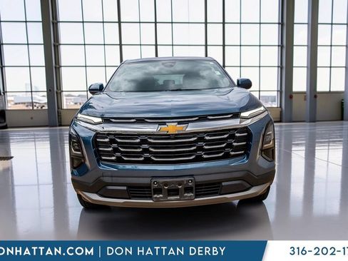 Used 2025 Chevrolet Equinox LT FWD image 26