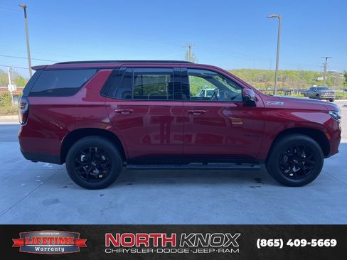 Used 2022 Chevrolet Tahoe Z71 w/ Z71 Off-Road Package AWD/4WD image 20