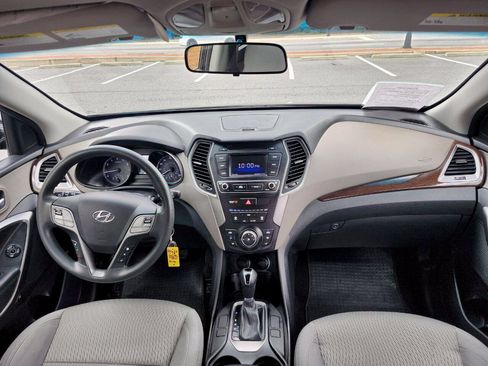 Used 2018 Hyundai Santa Fe Sport FWD image 8