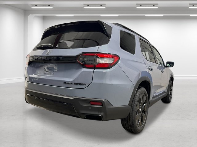 New 2026 Honda Pilot Black Edition image 3