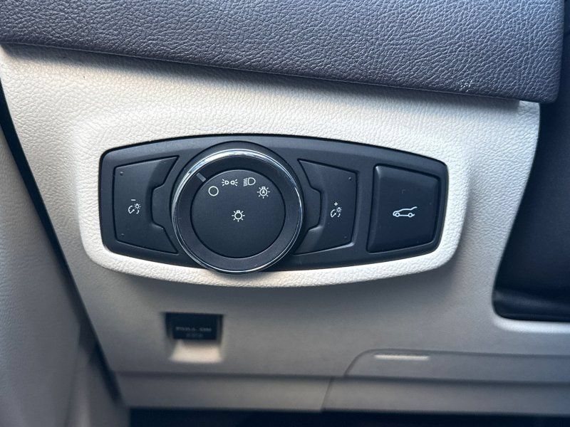 Used 2016 Lincoln MKC Reserve AWD/4WD image 32