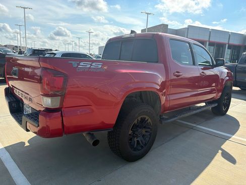Certified 2021 Toyota Tacoma SR w/ SR Convenience Package RWD image 3