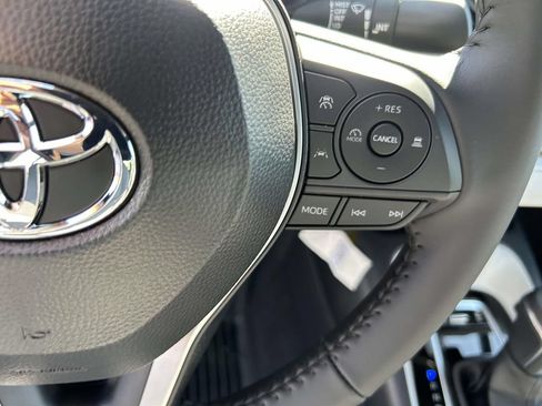 New 2026 Toyota Corolla SE FWD image 19