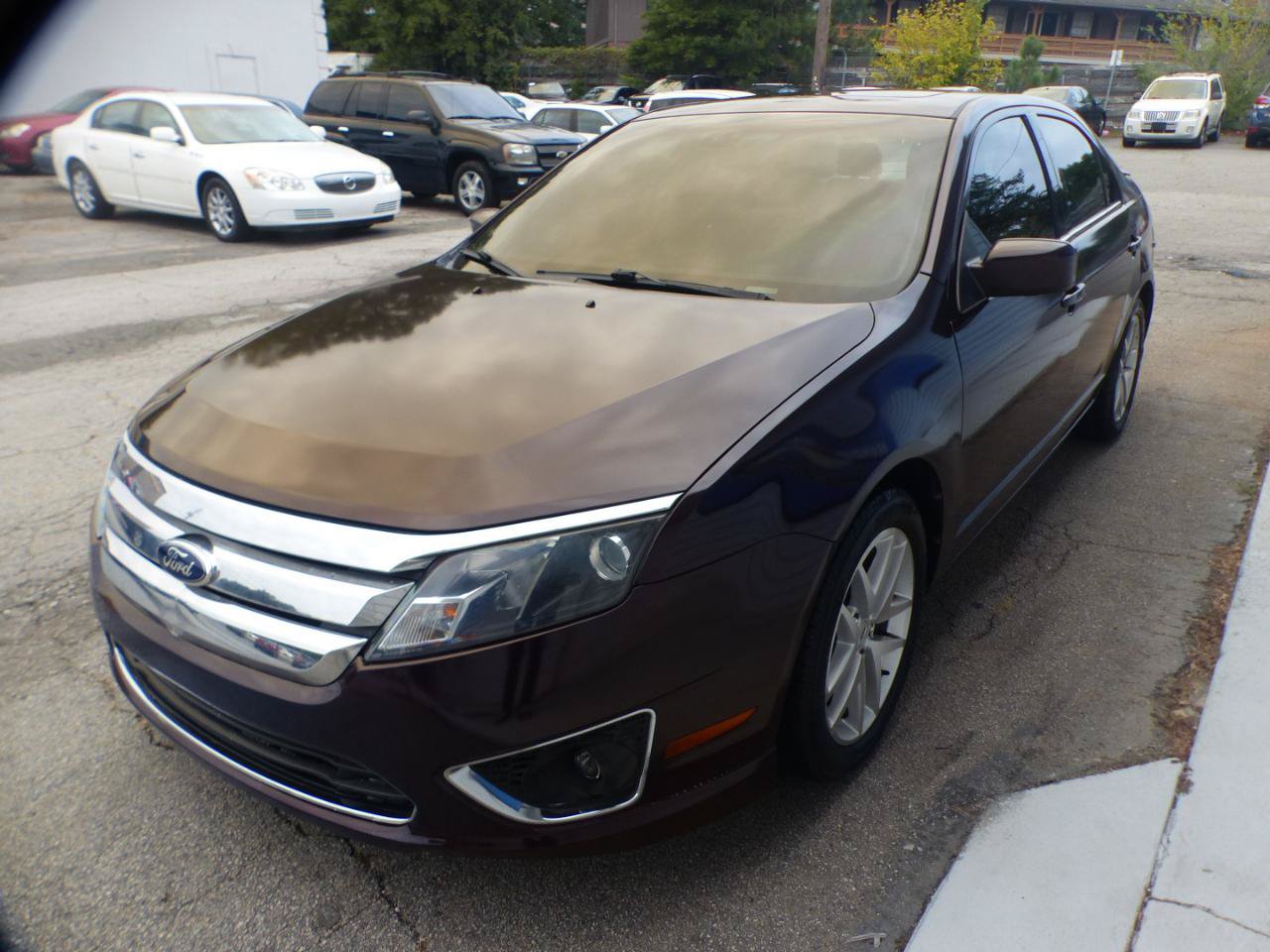 Used 2012 Ford Fusion SEL FWD image 2