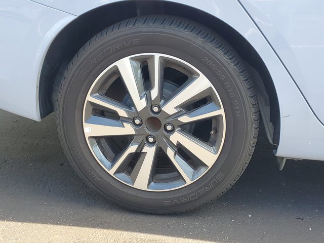 Certified 2024 Nissan Versa SV FWD image 28