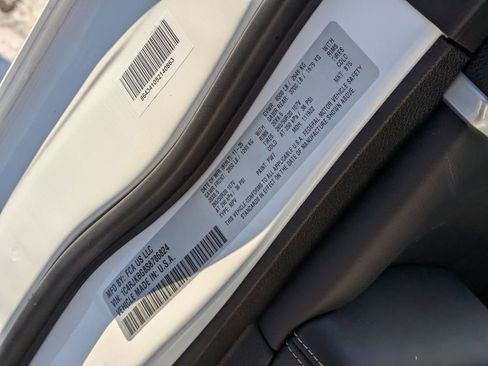 New 2025 Jeep Grand Cherokee L Limited image 33