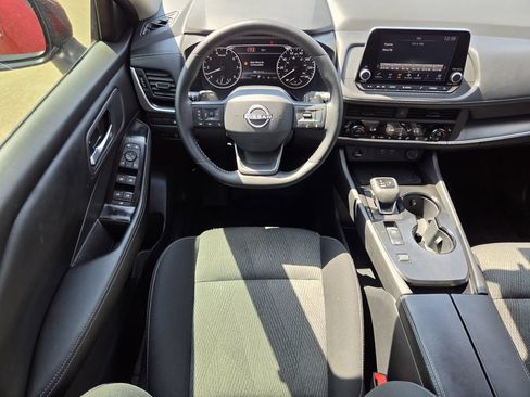 Used 2026 Nissan Rogue SV w/ Cold Weather Package FWD image 13