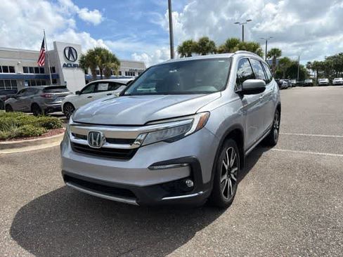 Used 2019 Honda Pilot Elite image 3