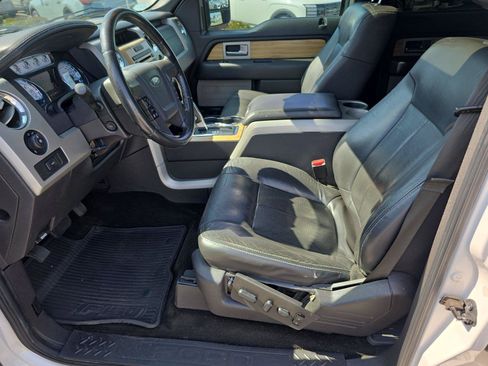 Used 2011 Ford F150 Lariat w/ Lariat Chrome Pkg AWD/4WD image 25